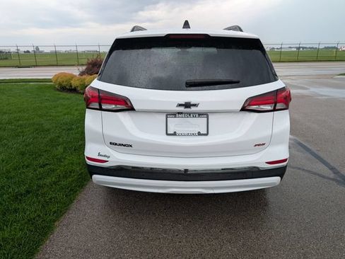 Used 2023 Chevrolet Equinox RS w/ RS Leather Package FWD image 8