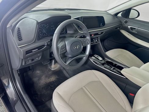 Certified 2023 Hyundai Sonata SEL w/ Convenience Package image 9