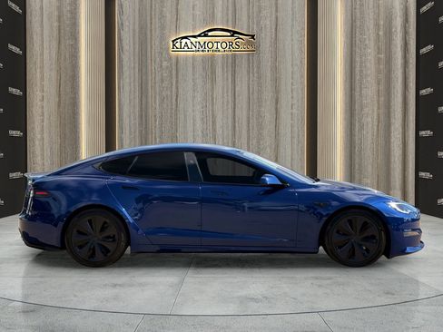 Used 2024 Tesla Model S AWD/4WD image 10