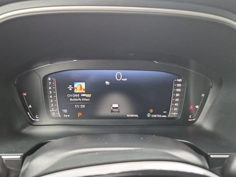 Used 2023 Honda Pilot Elite image 13