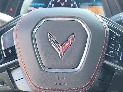 Used 2024 Chevrolet Corvette Stingray Premium Conv w/ Z51 Performance Package RWD image 25