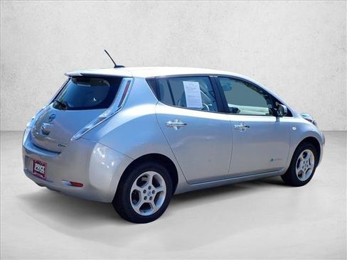 Used 2012 Nissan Leaf SL FWD image 4