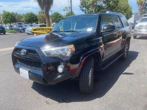 Used 2016 Toyota 4Runner SR5 RWD image 6