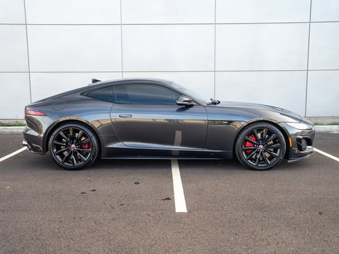 Used 2023 Jaguar F-TYPE R image 8