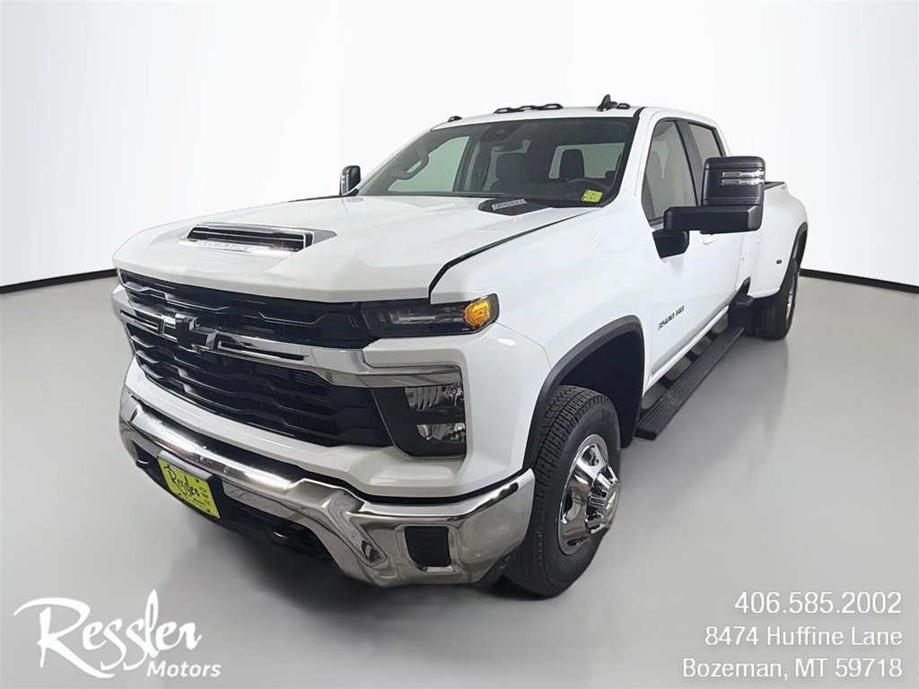 New 2026 Chevrolet Silverado 3500 LT AWD/4WD image 1