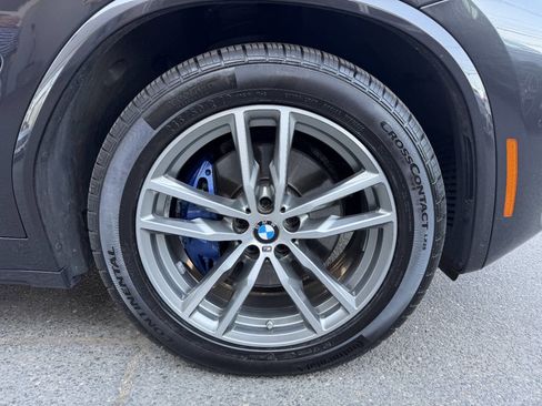 Used 2018 BMW X3 M40i image 15