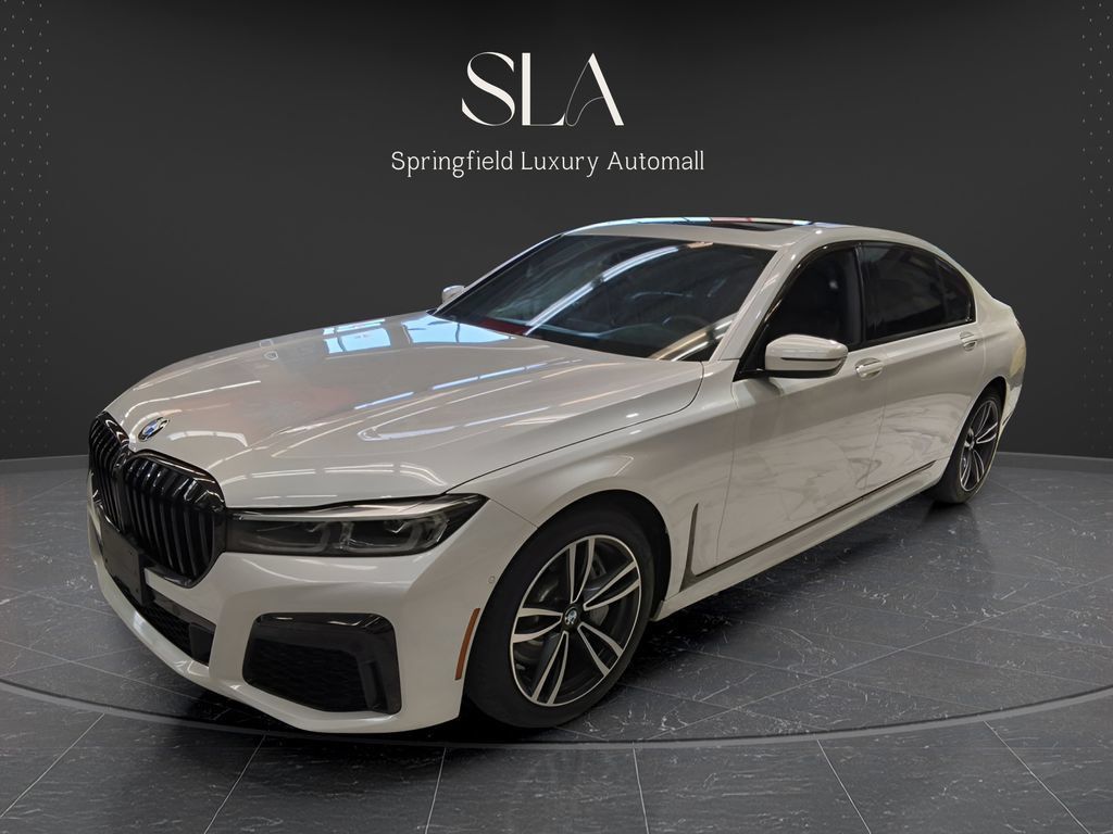 Used 2021 BMW 750i xDrive w/ Executive Package AWD/4WD image 5