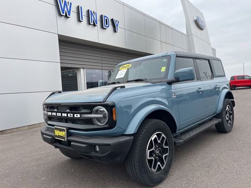 Used 2023 Ford Bronco Outer Banks image 1