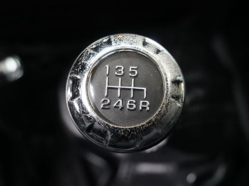 Used 2011 Jeep Wrangler Sahara w/ Connectivity Group image 19