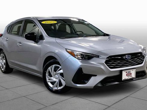 Certified 2025 Subaru Impreza 2.0i image 3