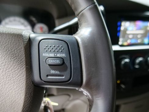 Used 2005 Dodge Ram 2500 Truck SLT w/ Light Group image 21