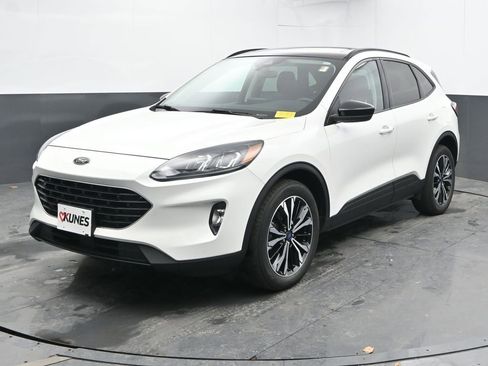 Used 2021 Ford Escape SEL w/ SEL Stealth AWD Package image 5