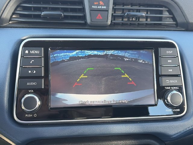 Used 2025 Nissan Versa SV FWD image 19