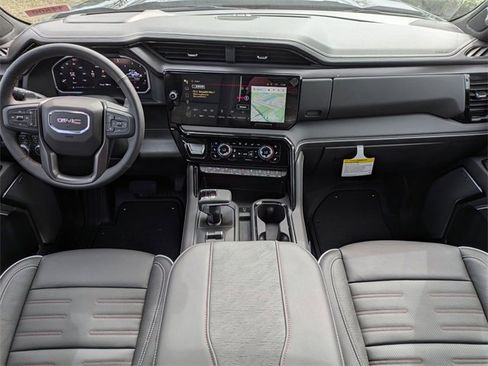 New 2026 GMC Sierra 1500 AT4X w/ LPO, Black Badging Package image 16