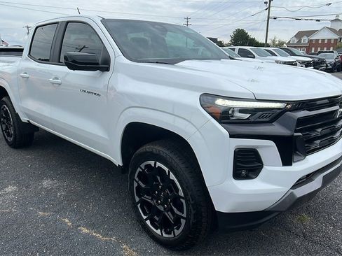 New 2026 Chevrolet Colorado Z71 w/ Technology Package image 3