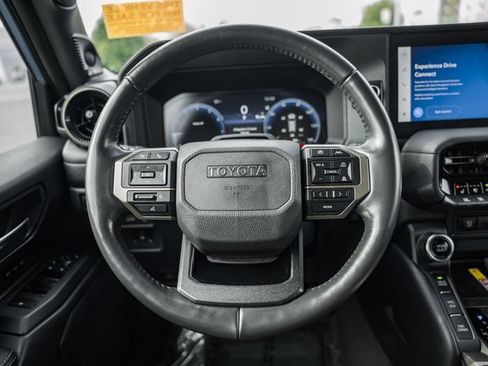 Used 2024 Toyota Land Cruiser image 35