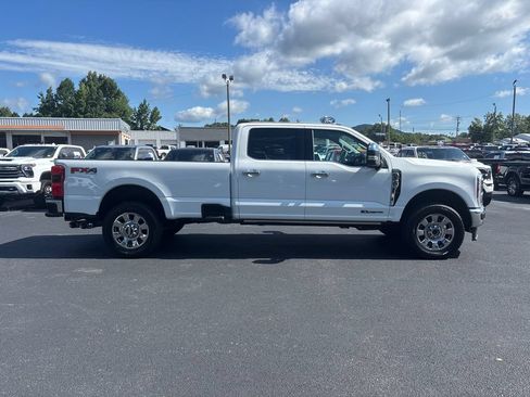 Used 2026 Ford F350 Lariat w/ Chrome Package AWD/4WD image 4