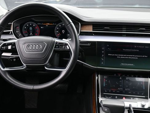 Used 2019 Audi A8 L 3.0T w/ Luxury Package image 11
