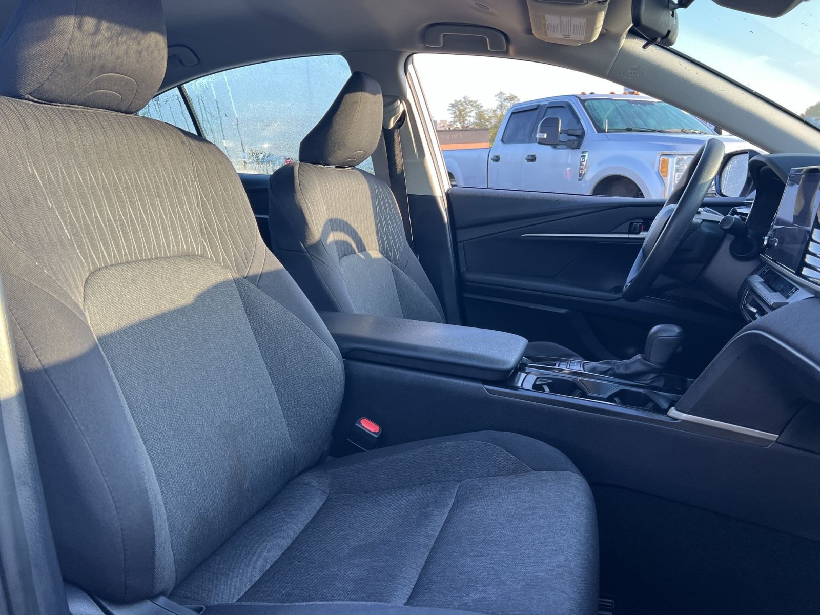 Used 2025 Toyota Camry LE FWD image 25