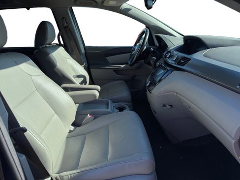 Used 2016 Honda Odyssey EX-L image 17