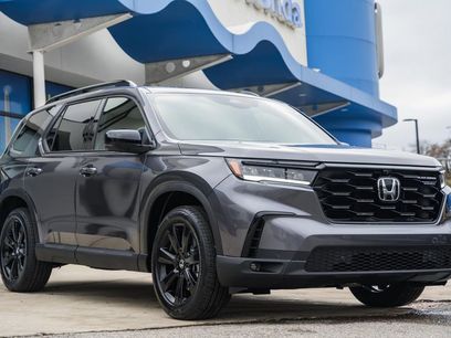 New 2025 Honda Pilot Black Edition