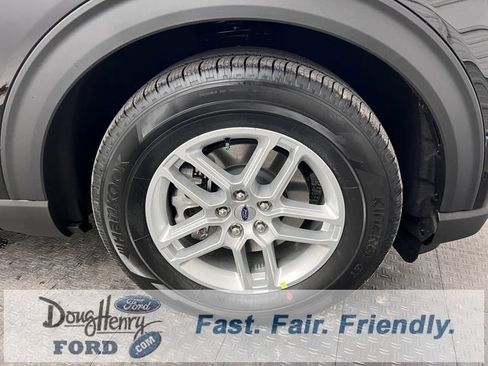 New 2026 Ford Explorer Active image 17