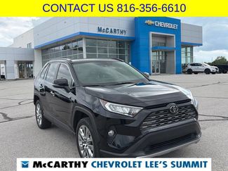 Used 2020 Toyota RAV4 Limited w/ Limited Grade Weather Package AWD/4WD video 1