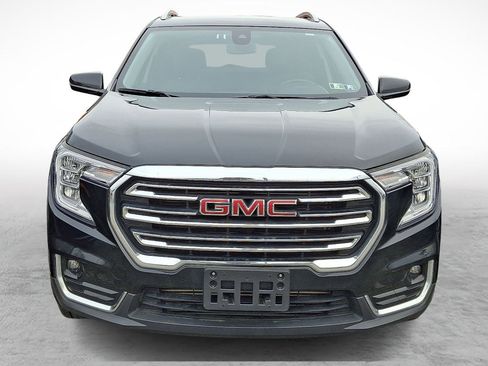 Used 2023 GMC Terrain SLT image 2