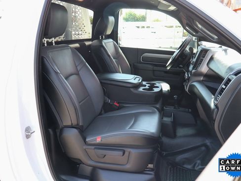 Used 2022 RAM 5500 Tradesman image 32