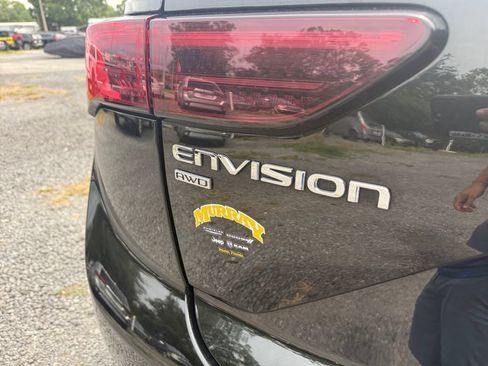 Used 2024 Buick Envision Preferred AWD/4WD image 17