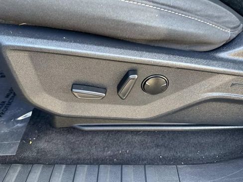 Used 2023 Ford F150 XLT w/ Equipment Group 302A High image 21