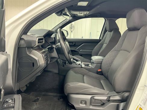 Used 2024 Toyota Tacoma SR5 image 19