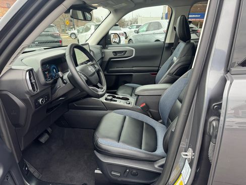 Used 2025 Ford Bronco Sport Outer Banks w/ Outer Banks Tech Package+ image 12