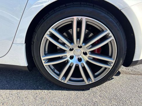 Used 2014 Maserati Ghibli S Q4 image 27