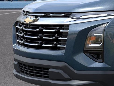 New 2026 Chevrolet Equinox LT w/ Safety and Technology Package AWD/4WD image 13