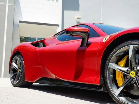 Used 2023 Ferrari SF90 Stradale image 31