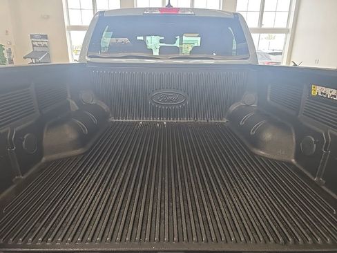 Used 2022 Ford Ranger XLT w/ Equipment Group 301A Mid AWD/4WD image 31