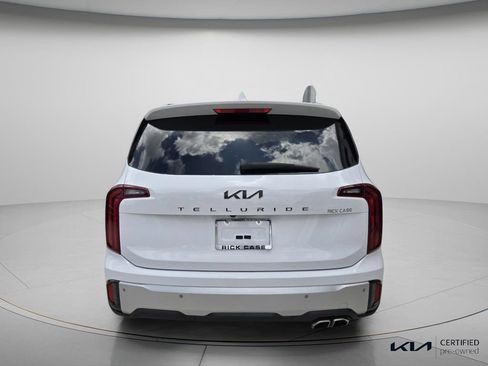 Certified 2024 Kia Telluride S FWD image 6