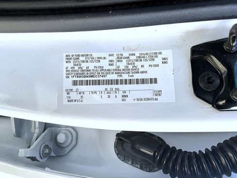 Used 2021 Ford F350 XLT w/ XLT Premium Package image 27