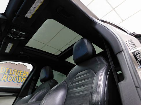 Used 2019 Alfa Romeo Stelvio Ti Sport w/ Quick Order Package 22S Sport image 44