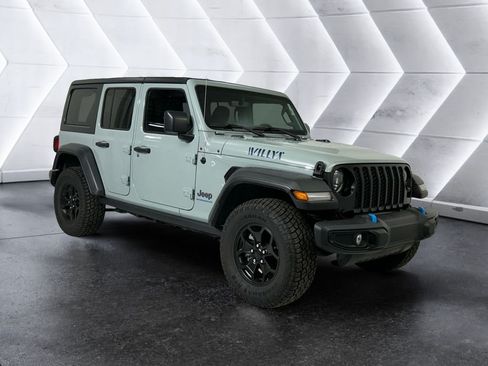 Used 2023 Jeep Wrangler Unlimited AWD/4WD image 1