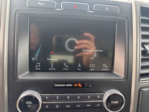 Used 2018 Ford Expedition XLT w/ Equipment Group 202A image 29