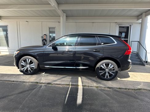 Used 2023 Volvo XC60 B5 Plus w/ Protection Package Premier FWD image 8