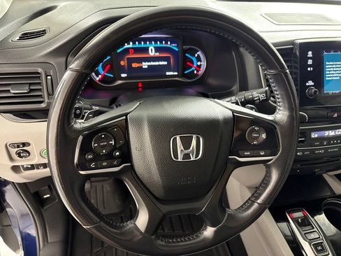 Used 2019 Honda Pilot Touring image 34