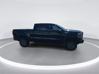 Used 2024 GMC Sierra 1500 AT4X video 3