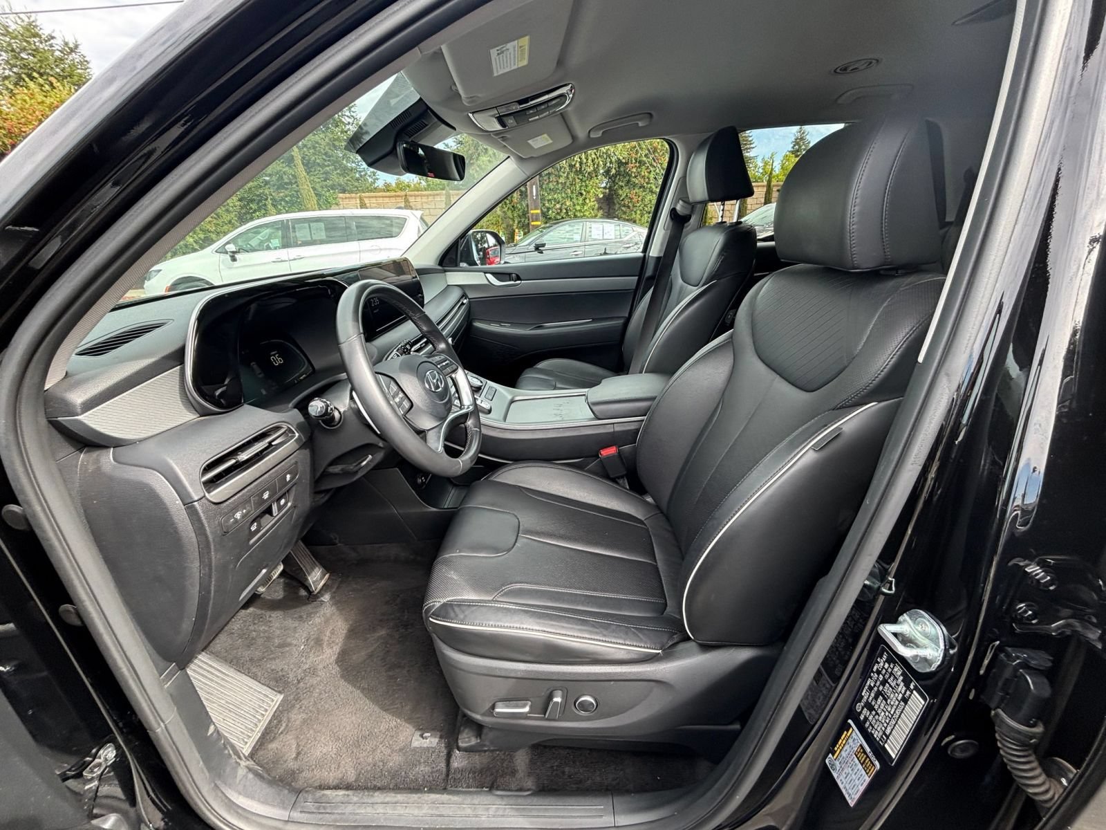 Used 2025 Hyundai Palisade SEL AWD/4WD image 29