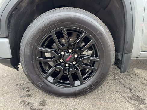 Certified 2024 GMC Sierra 1500 Pro w/ Graphite Edition AWD/4WD image 3