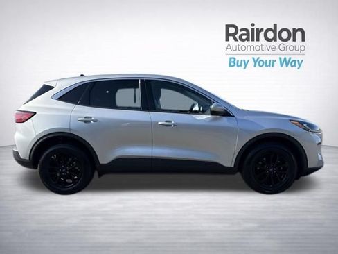 Used 2020 Ford Escape SE AWD/4WD image 8