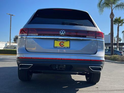 New 2026 Volkswagen Atlas SE image 10