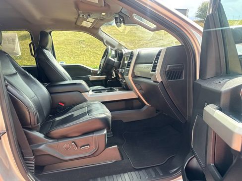 Used 2019 Ford F250 Lariat w/ Tow Technology Bundle AWD/4WD image 27
